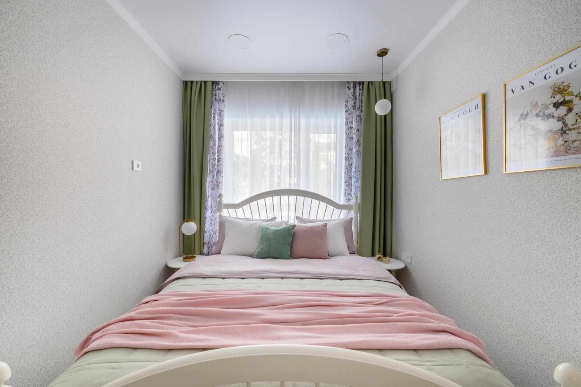 Mid-Century Charm Apartments В Центре Алматы Ngoại thất bức ảnh