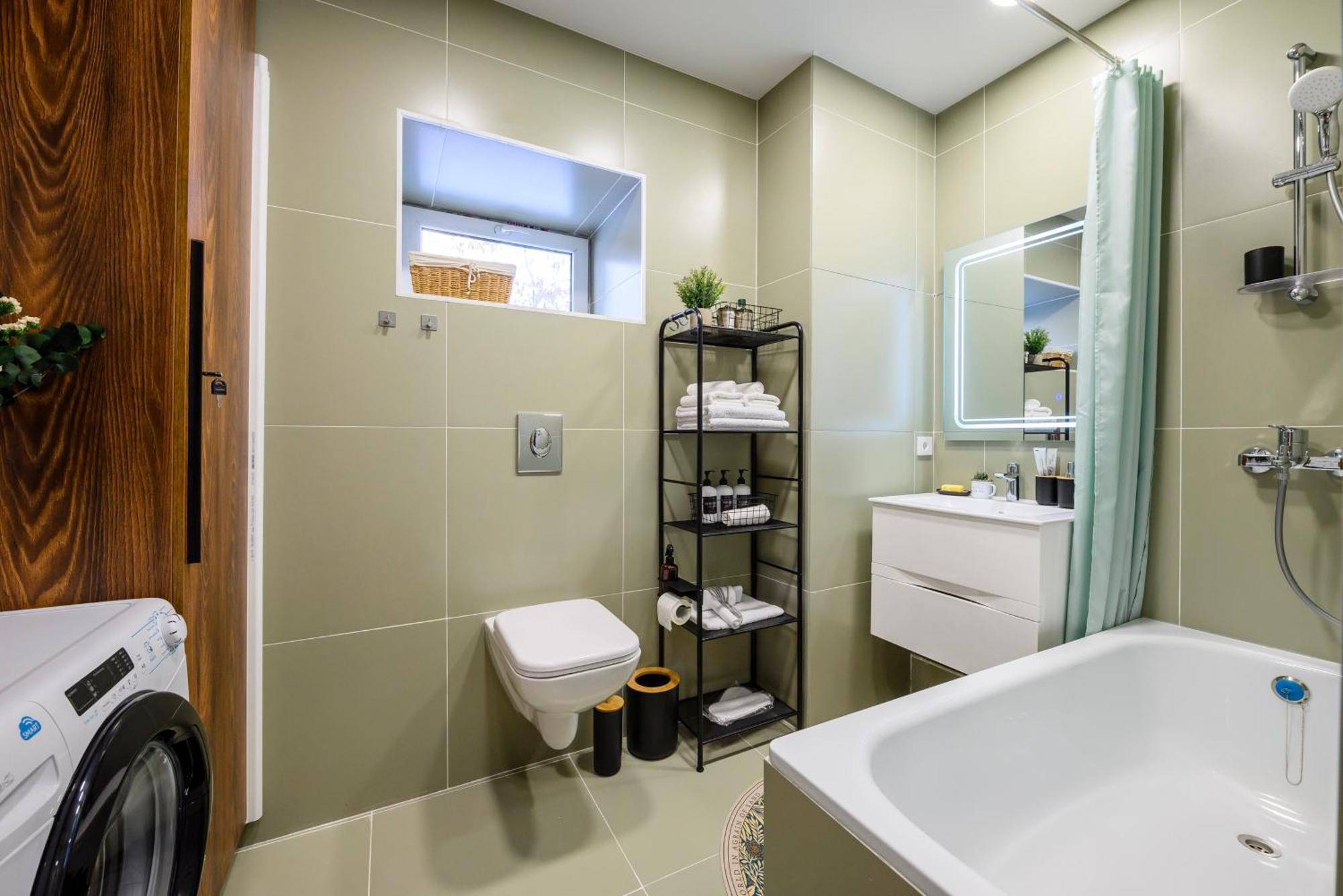 Mid-Century Charm Apartments В Центре Алматы Ngoại thất bức ảnh